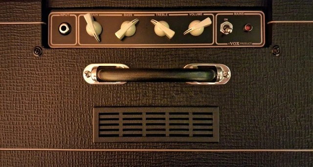 Vox AC4C1-12 Classic με Creamback + Tung Sol Λυχνίες