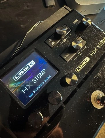 Line 6 Hx Stomp and Case bundle