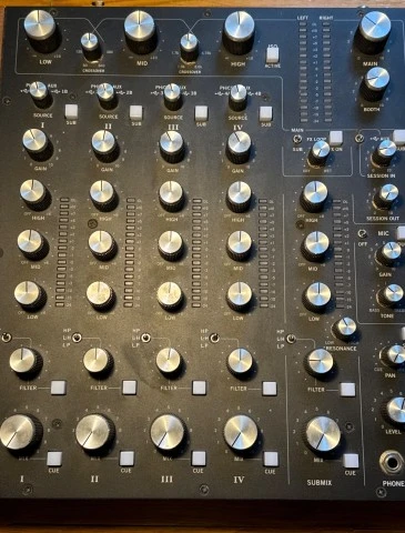 Rane MP2015 σε άριστη κατάσταση 