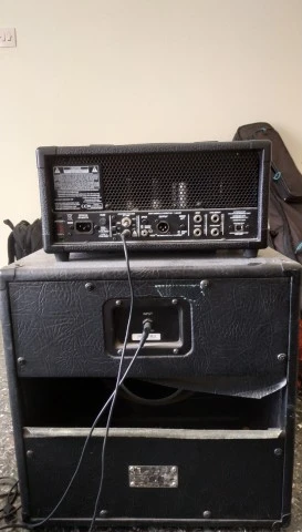 Πωλείται Peavey ValveKing 20 MH και Harley Benton G112 