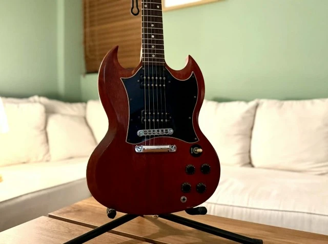 GIBSON SG SPECIAL FADED 2008 + Mono Bag