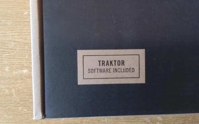Native Instruments  Traktor control S3