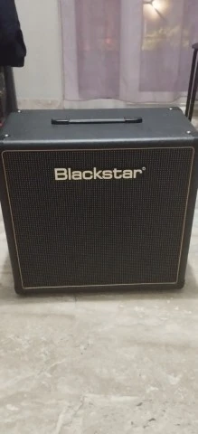 Καμπίνα Blackstar + Speaker Cable Boss