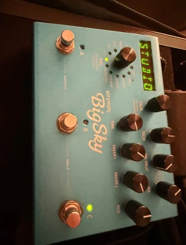 Το Strymon Bigsky