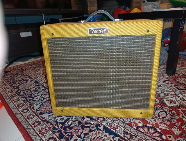 Fender Blues Junior Lacquered Tweed