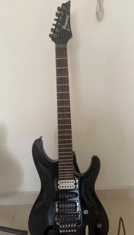 Ibanez S570 black DiMarzio pickups bridge & neck