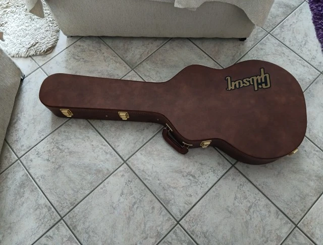 Gibson es-335 figured left handed 