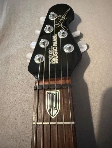 Musicman JP6 BFR emerald green!