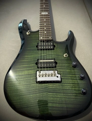 Musicman JP6 BFR emerald green!