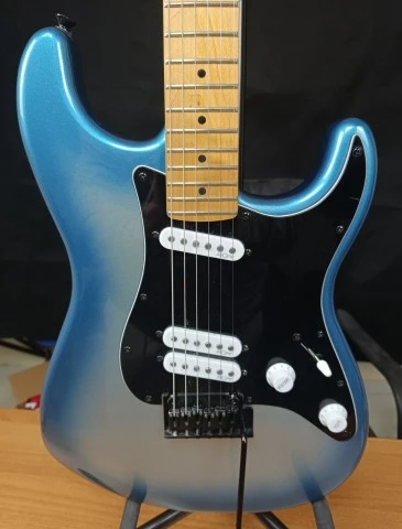 Fender SQUIER CONTEMPORARY STRAT SPECIAL BMT