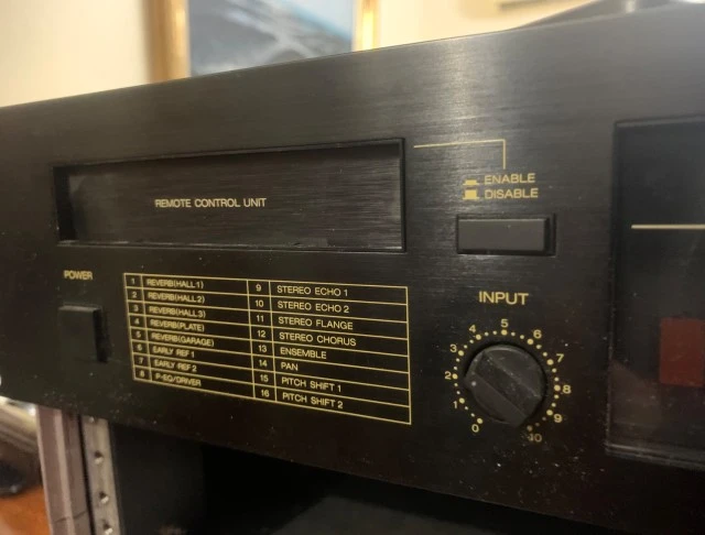 KORG DRV-3000 με βλαβη