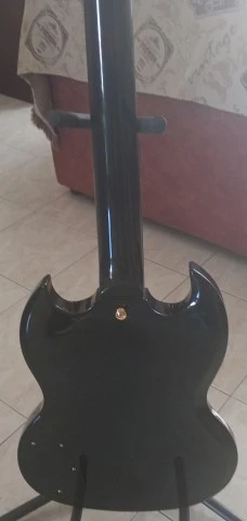 Epiphone SG Custom