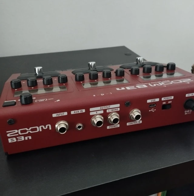 ZOOM B3n  + Ανταλλαγή