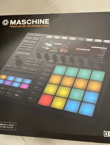 Native Instruments Maschine MK3 με stand