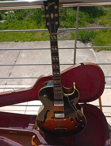Gibson ES-175 (1980-Mint Contidion)