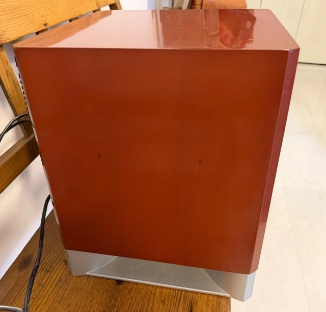 YAMAHA SUBWOOFER YST-SW325