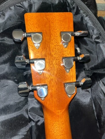 Alfonso Acoustic Guitar 