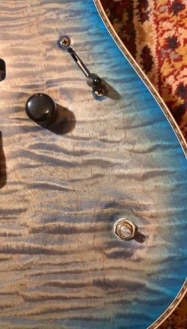 Πωλείται (For sale) Mayones Regius 7
