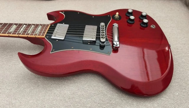 Gibson SG standard 2009 (Νέα τιμή)