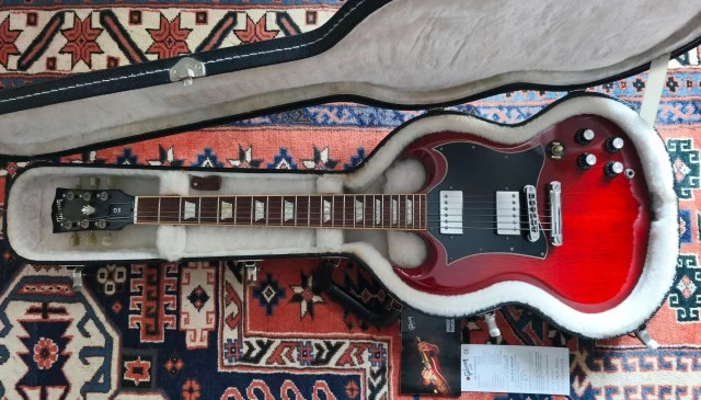 Gibson SG standard 2009 (Νέα τιμή)