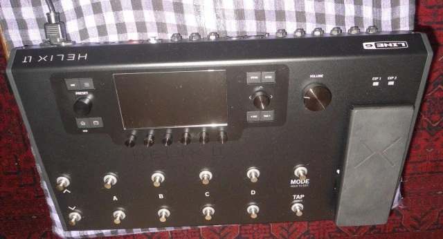 Line 6 Helix LT – Άριστο με θηκη Thomann
