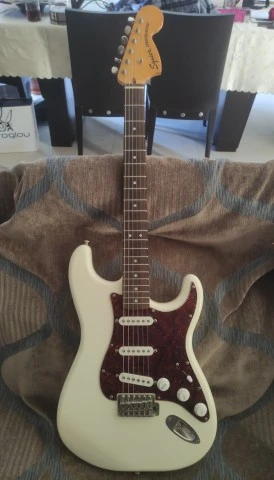 Squire Strat Classic Vibe 70's