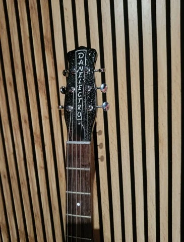 Danelectro '56 BMF Baritone 