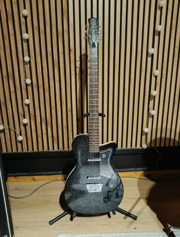 Danelectro '56 BMF Baritone 