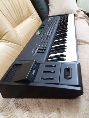 ROLAND XP-60. ΚΑΙΝΟΥΡΙΟ !
