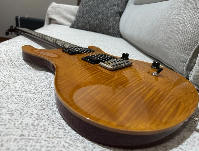 PRS Custom 24 10 Top Vintage Yellow 1996 MINT 3000€