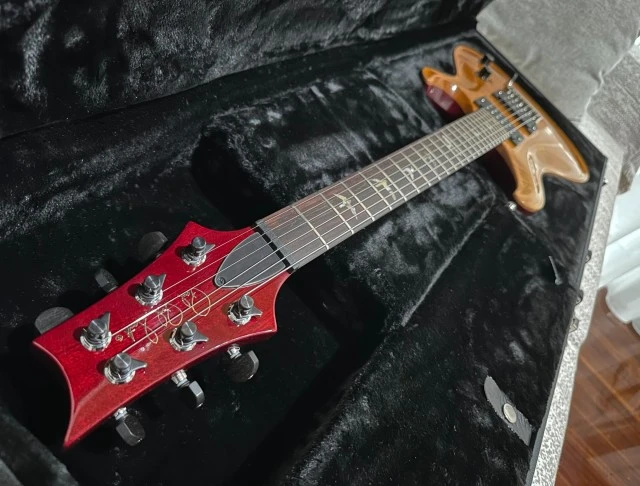 PRS Custom 24 10 Top Vintage Yellow 1996 MINT 3000€