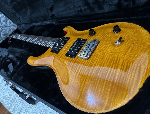 PRS Custom 24 10 Top Vintage Yellow 1996 MINT 3000€