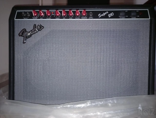 Fender Super 210 USA 60W