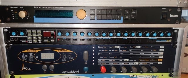 Novation Bass station rack-90's analog s