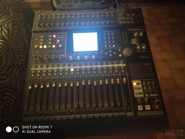 TASCAM dm 24   κονσόλα  πωλείται