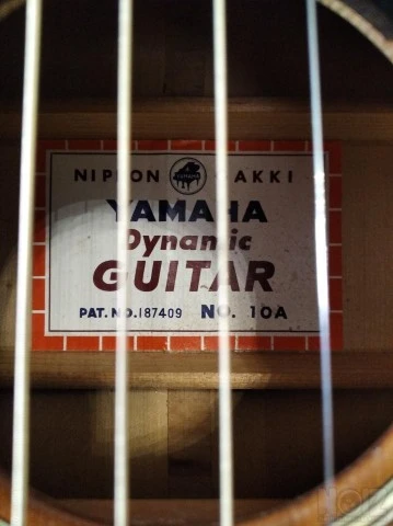 Yamaha Dynamic Guitar No.10A 1960