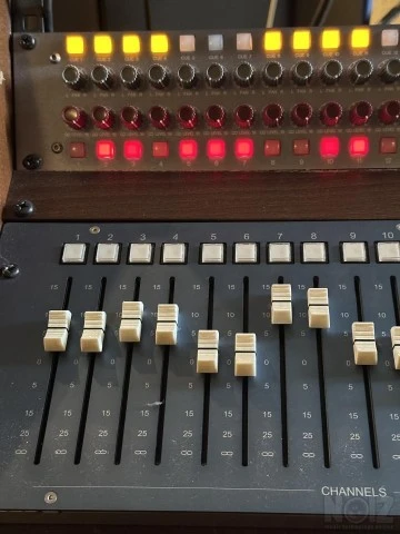 AMS Neve 8816 Summing &amp; Neve 8804 Fader 