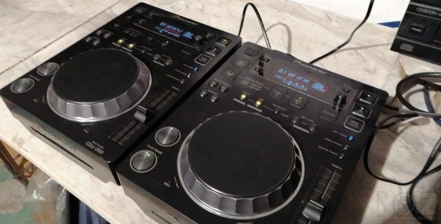 ΔΥΟ PIONEER CDJ-350
