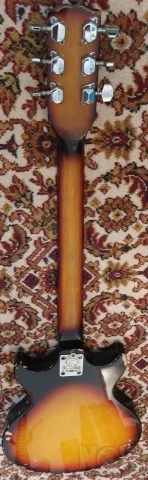 1970’s MIJ Sunburst Gibson Melody Maker 