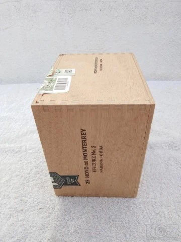 Epicure cigar box amp 2.5 W (battery 9V 