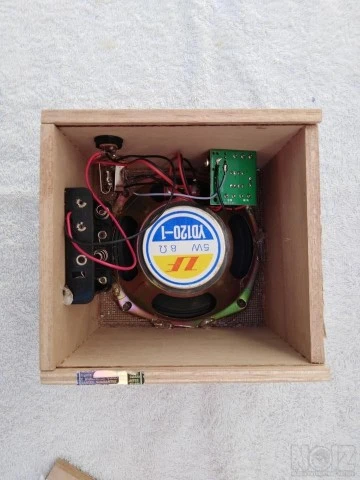 Epicure cigar box amp 2.5 W (battery 9V 