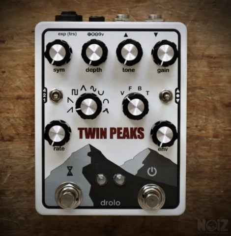 Boutique Harmonic Tremolos pedals