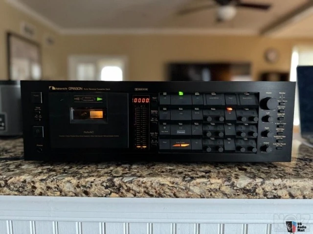 ΚΑΣΕΤΟΦΩΝΟ  NAKAMICHI  DRAGON