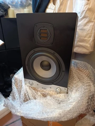 Πωλείται Ζευγάρι Eve Audio Sc207