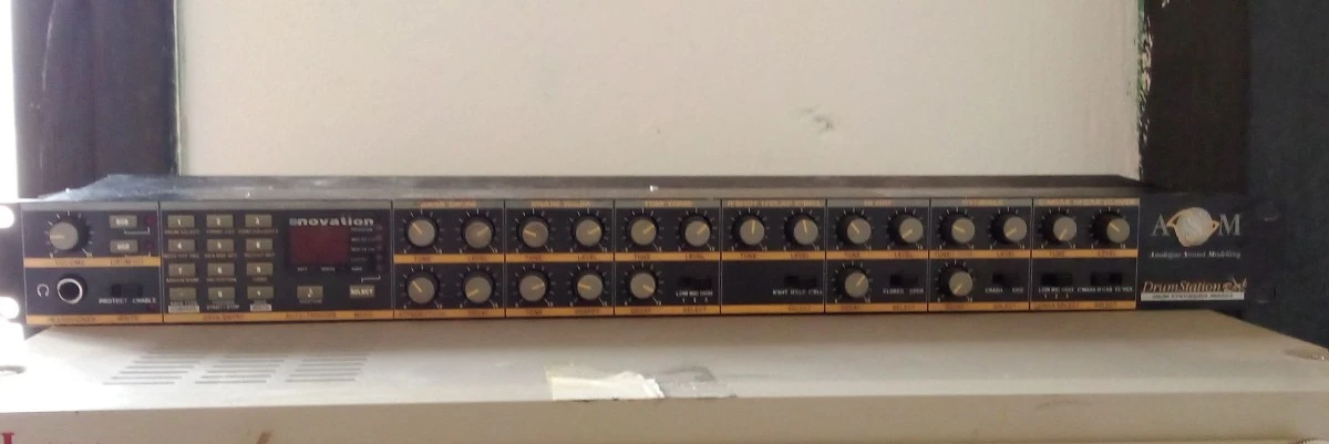 Novation Drum Station Rack Vintage