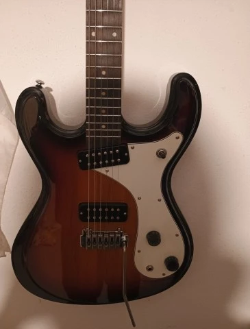 Harley Benton MR-Modern Vintage Series μαζι με θήκη