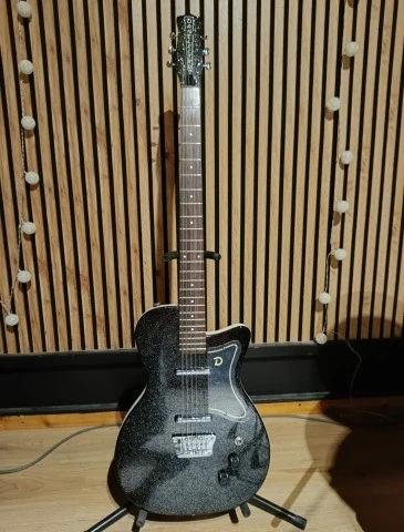 Danelectro '56 BMF Baritone