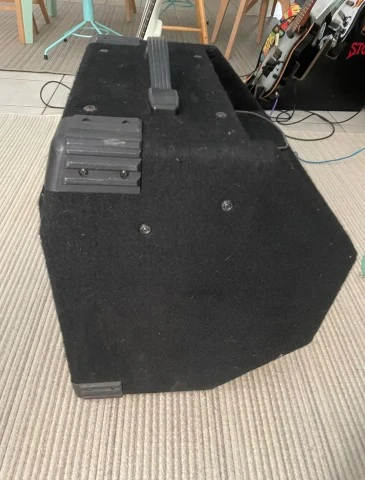 Behringer Ultrabass BX1200