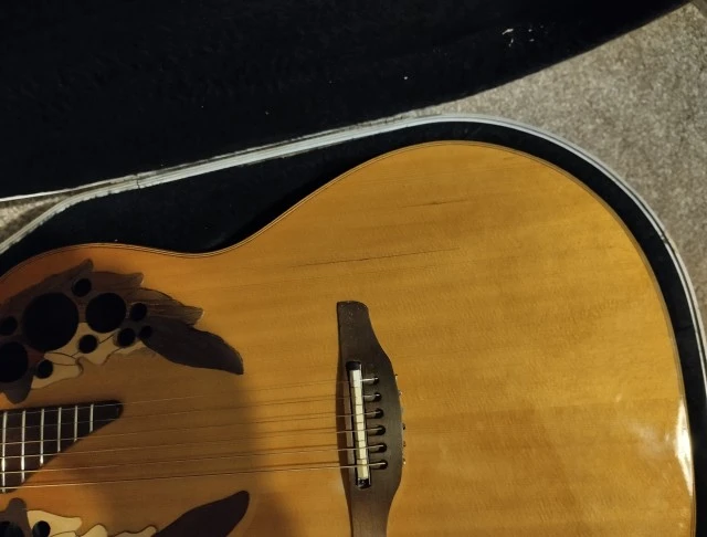 Ovation Elite 1537