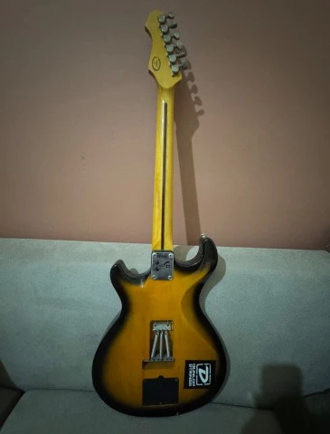 Line 6 Variax 600 ανταλλαγή με καθαριστικό εξοπλισμό 